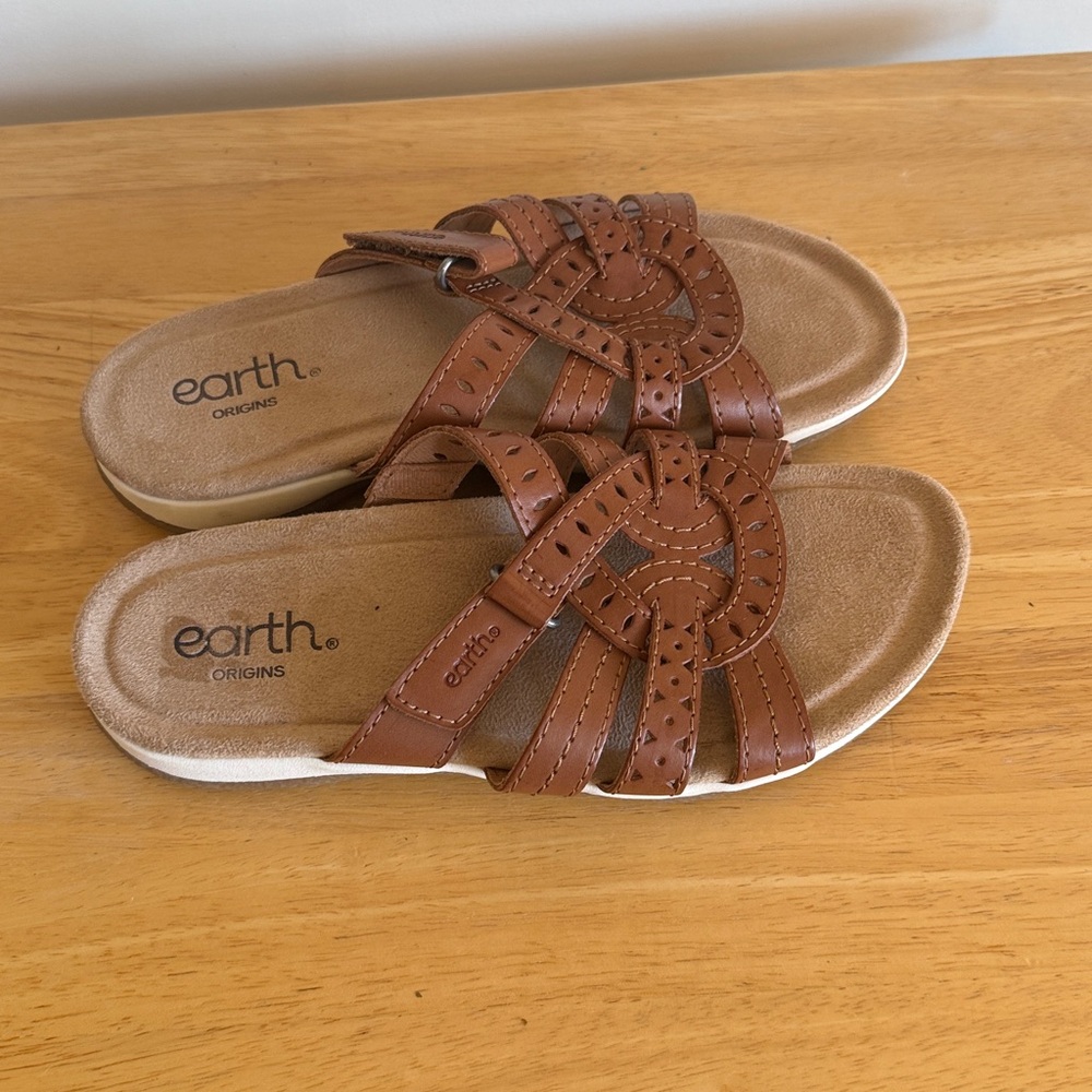 Earth Origins Sassoni Womens Sandals Size 7 Brown - Picture 2 of 16